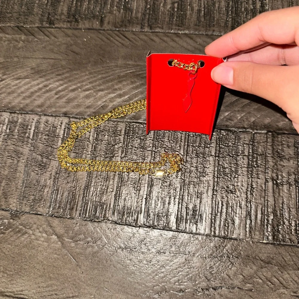 Christian Louboutin Red Signature shoe Silhouette Necklace - Picture 14 of 16